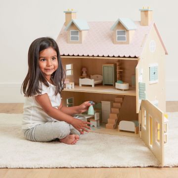 Personalised Ultimate Doll's House Gift Set