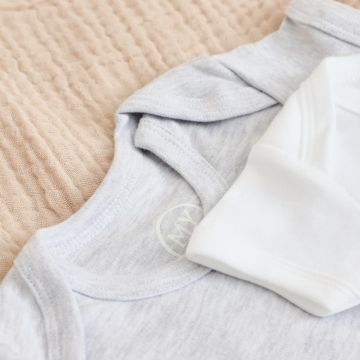 Personalised 3-Pack Born to be Loved Bodysuits