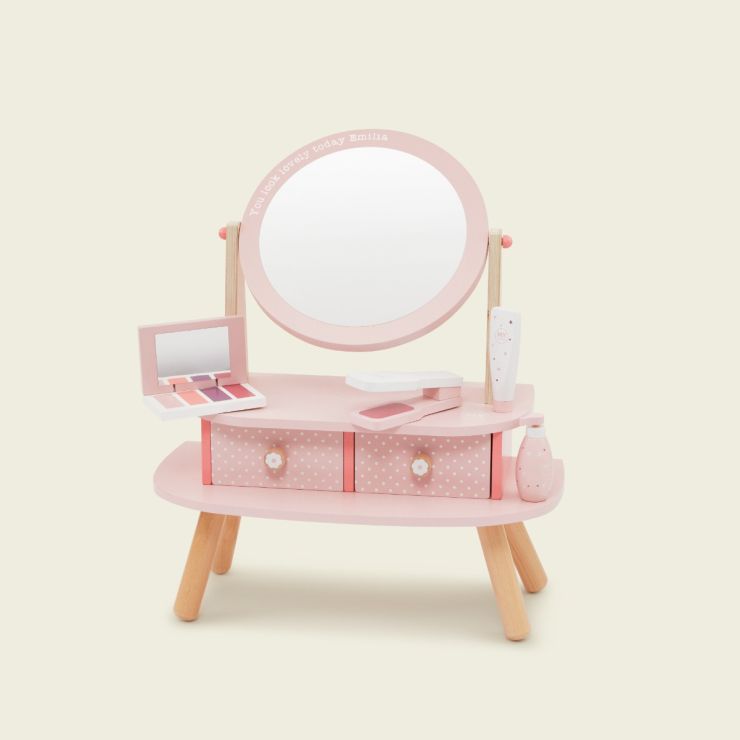 Ultiamte Vanity Set