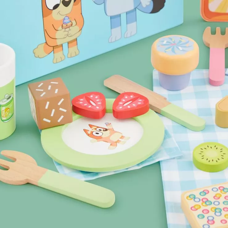 Personalised Bluey 26 Piece Picnic Playset