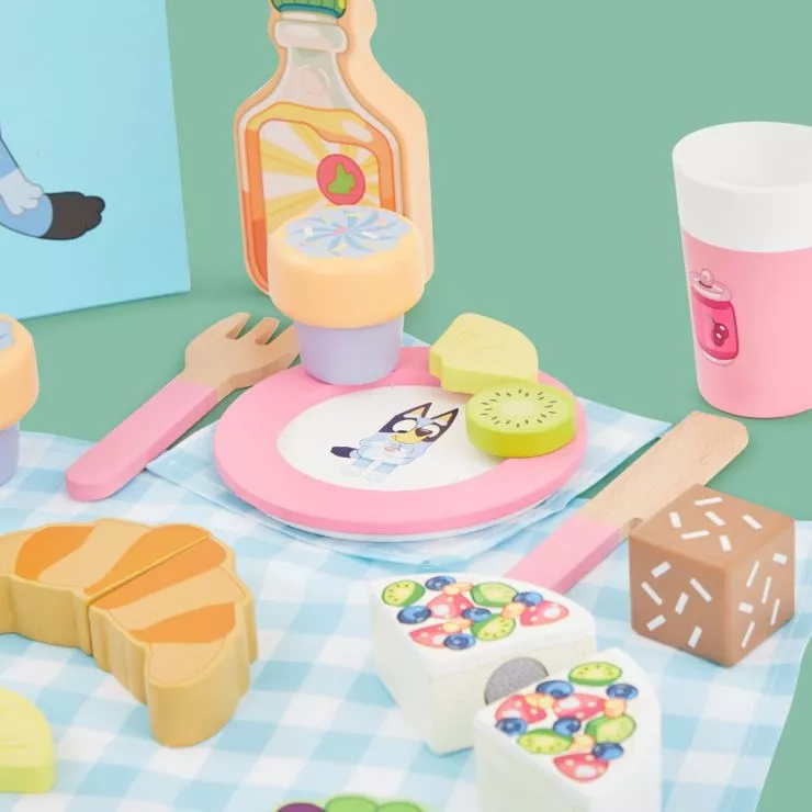 Personalised Bluey 26 Piece Picnic Playset