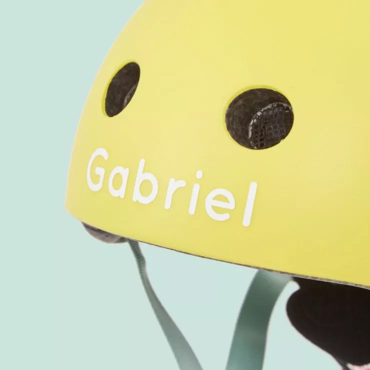 Personalised Scoot and Ride Yellow Highway Kick 1 Scooter & Helmet Gift Set