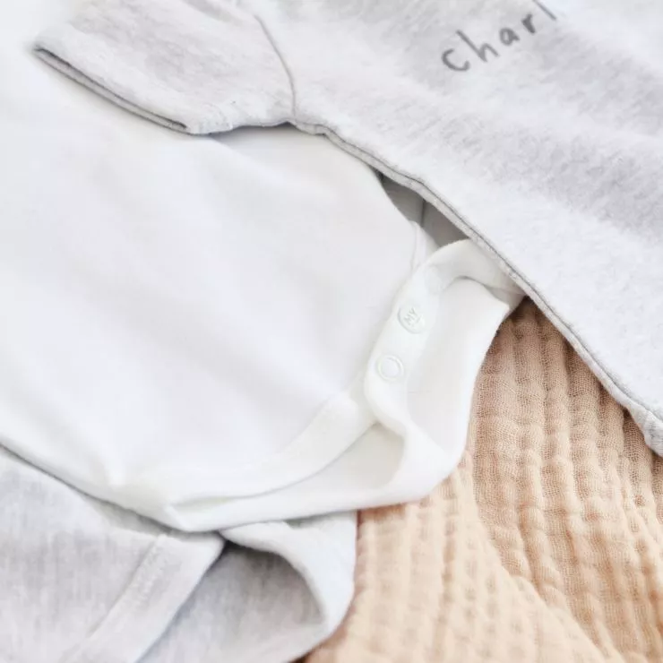 Personalised 3-Pack Born to be Loved Bodysuits